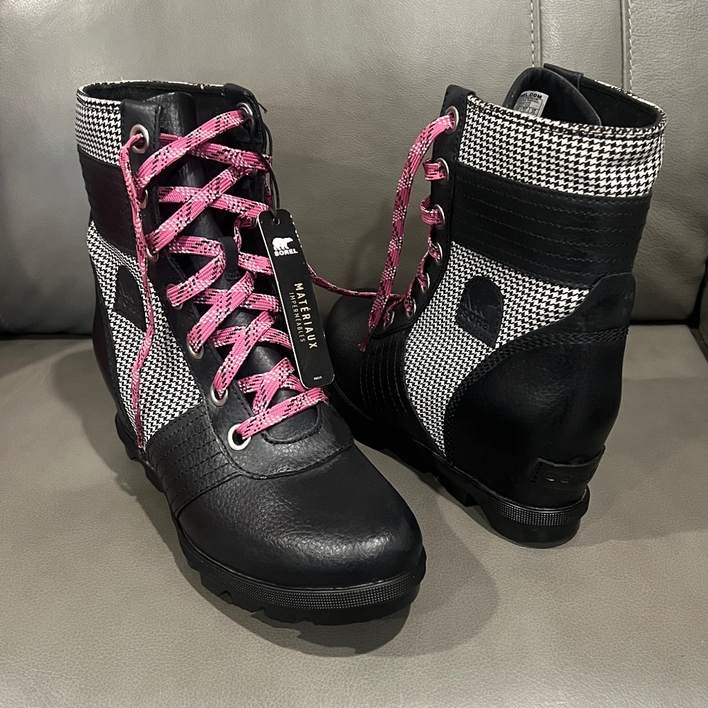 Sorel Black and Pink Houndstooth Combat Boots
